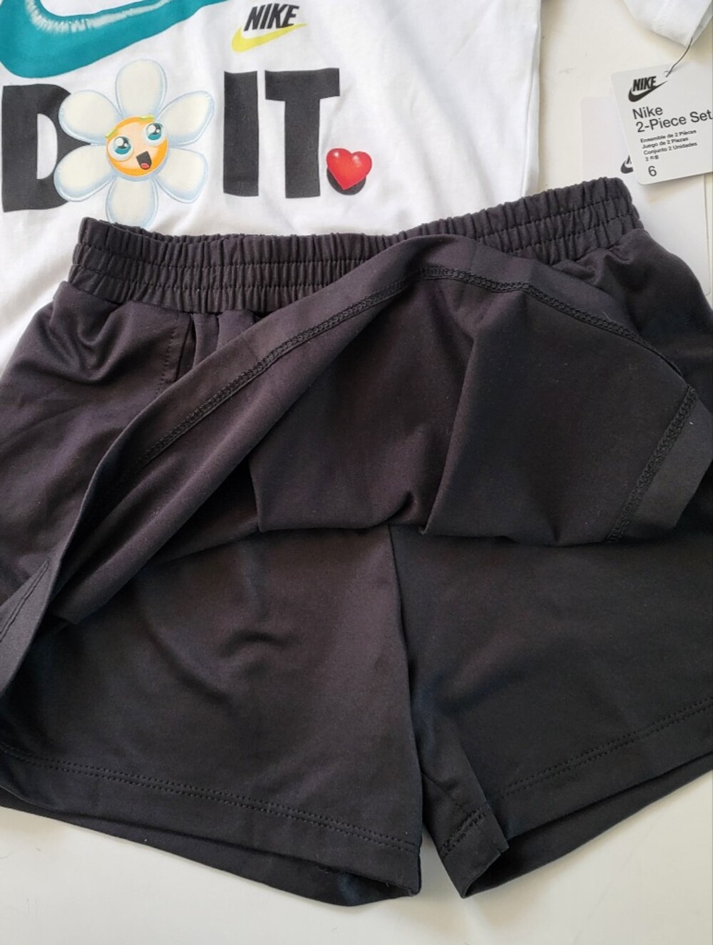 Nike girls 2-piece shorts set athletic outfit T-shirt Skort size 6 Black - Picture 3 of 4